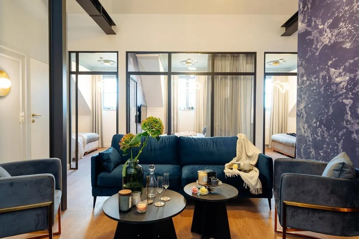 Luxury 5Bd Apt - Royal Castle Warsaw Poland
