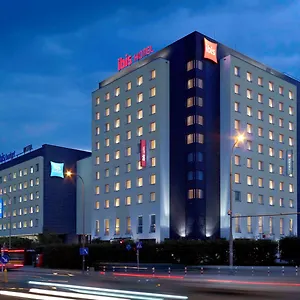 Otel Ibis West Station, Varşova